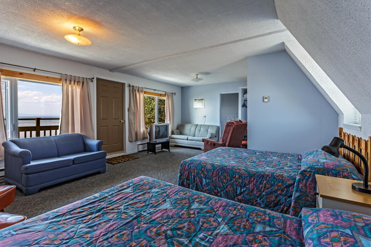 Auberge De L'Anse Rivière-du-Loup Esterno foto